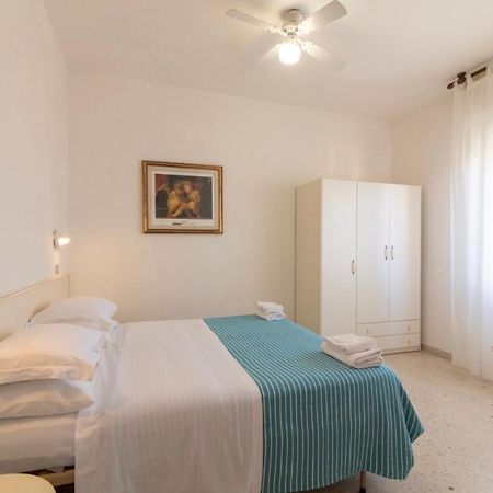 Hotel Miro Cattolica Kültér fotó