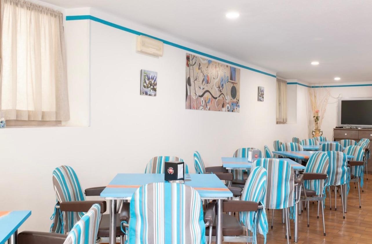 Hotel Miro Cattolica Kültér fotó